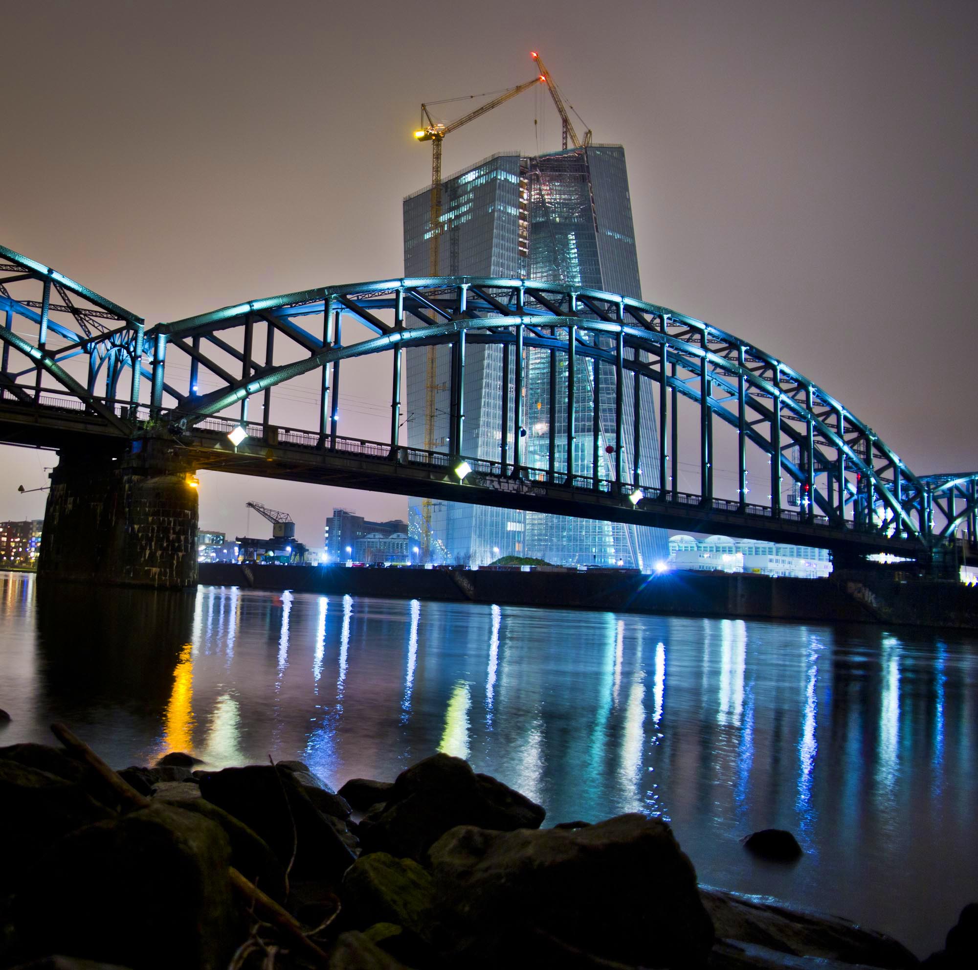 Old Bridge - New Bank